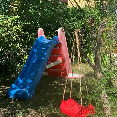 Kolonia E Artistave Velipojë