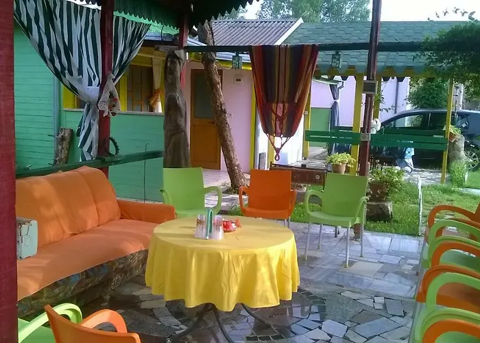 民宿 Kolonia E Artistave