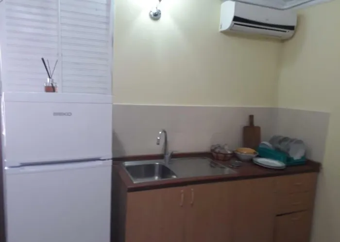 Kolonia E Artistave *